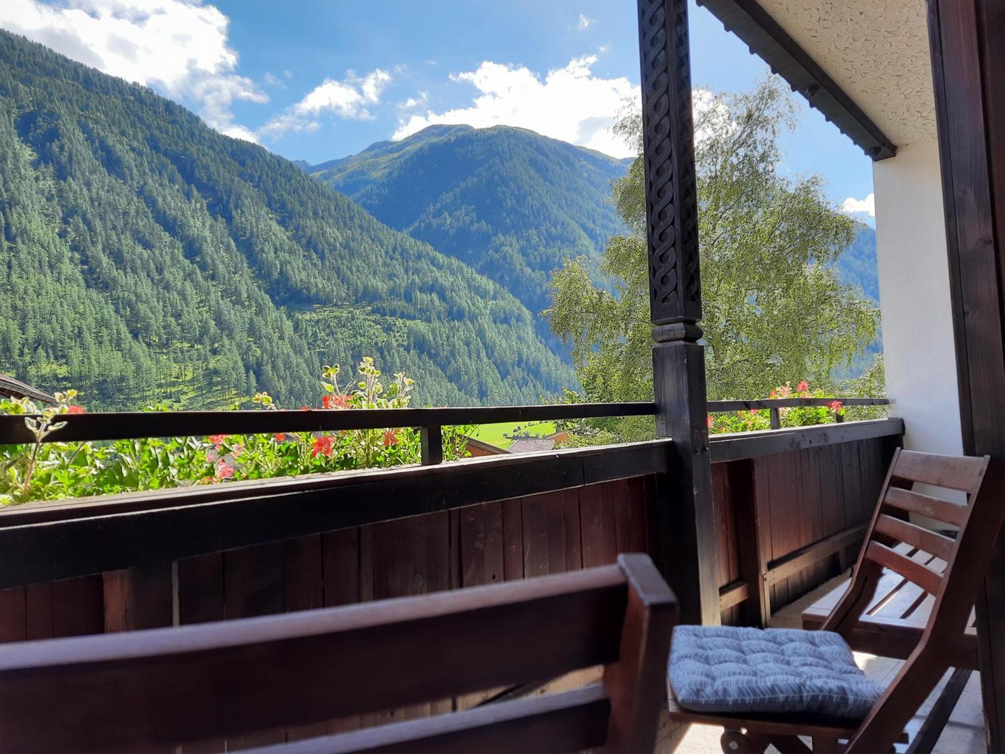 Ferienhaus Enzian Prägraten Pokoj fotografie